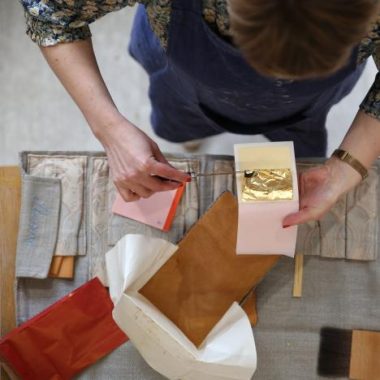 Visite et initiation à la dorure à la feuille d’or – Atelier des Ors de Marne